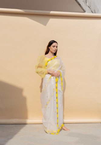 Safed Adivasi saree